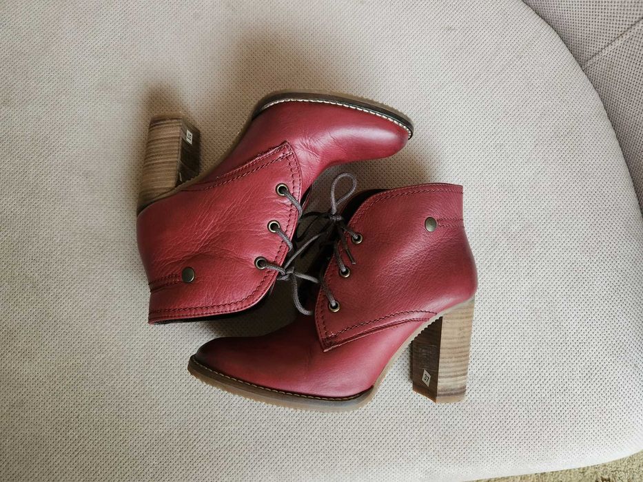 Ghete visinii din piele naturala (01)