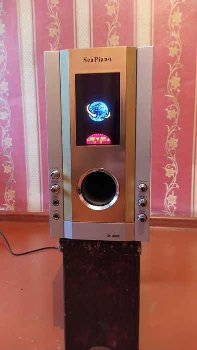 Музыкальный центр