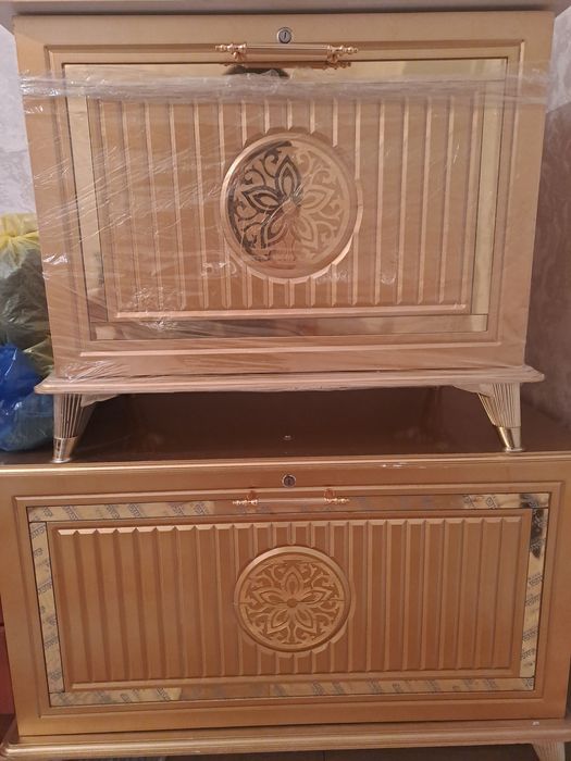 Сандық бір үлкен бір кішкентай