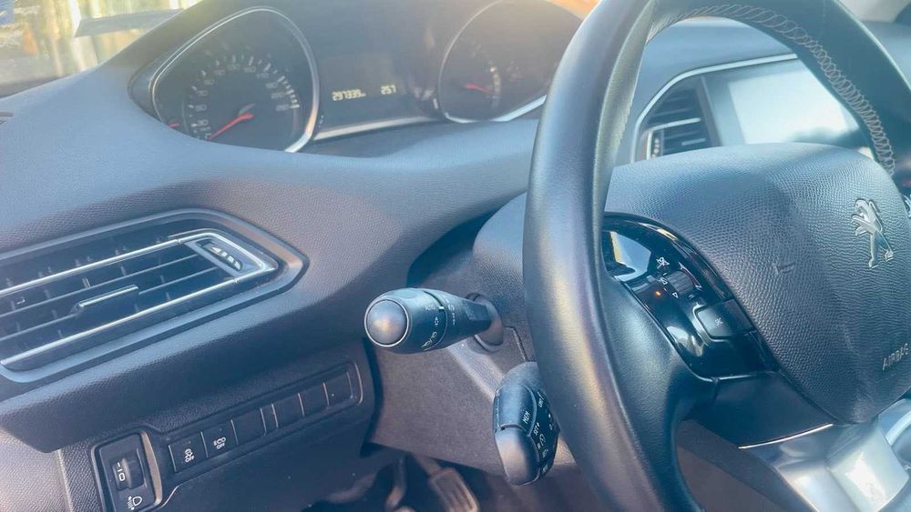 Peugeot 308 SW N1