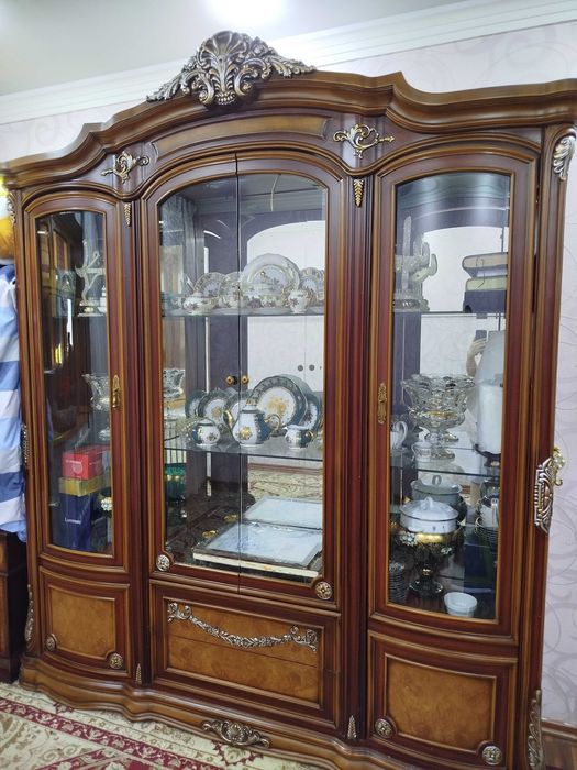 Стенка Хитой чирокли