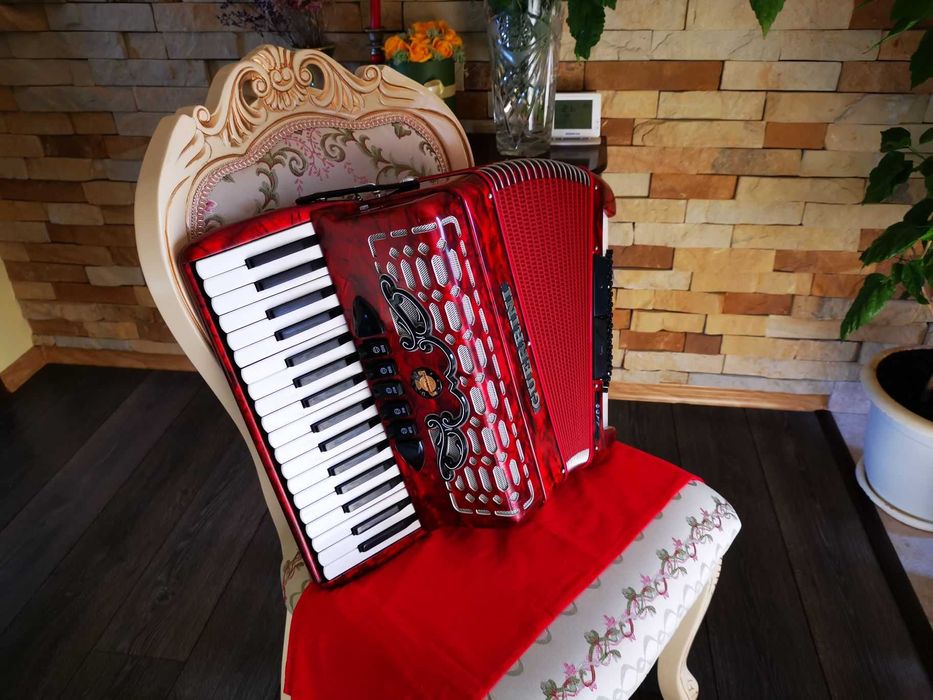 Acordeon Guerrini Lady Rosu 60 basi