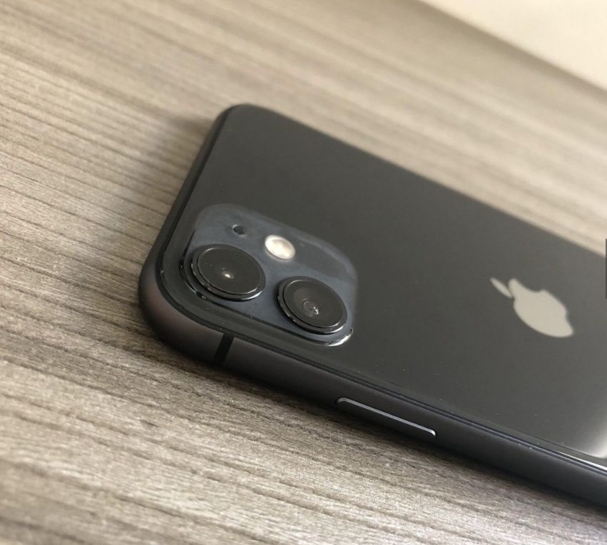 Telefon mobil Apple iPhone 11, 128GB, Black în garantie