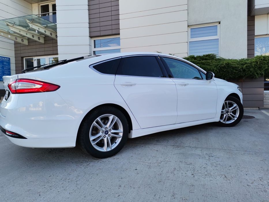 Vând Ford Mondeo mk5