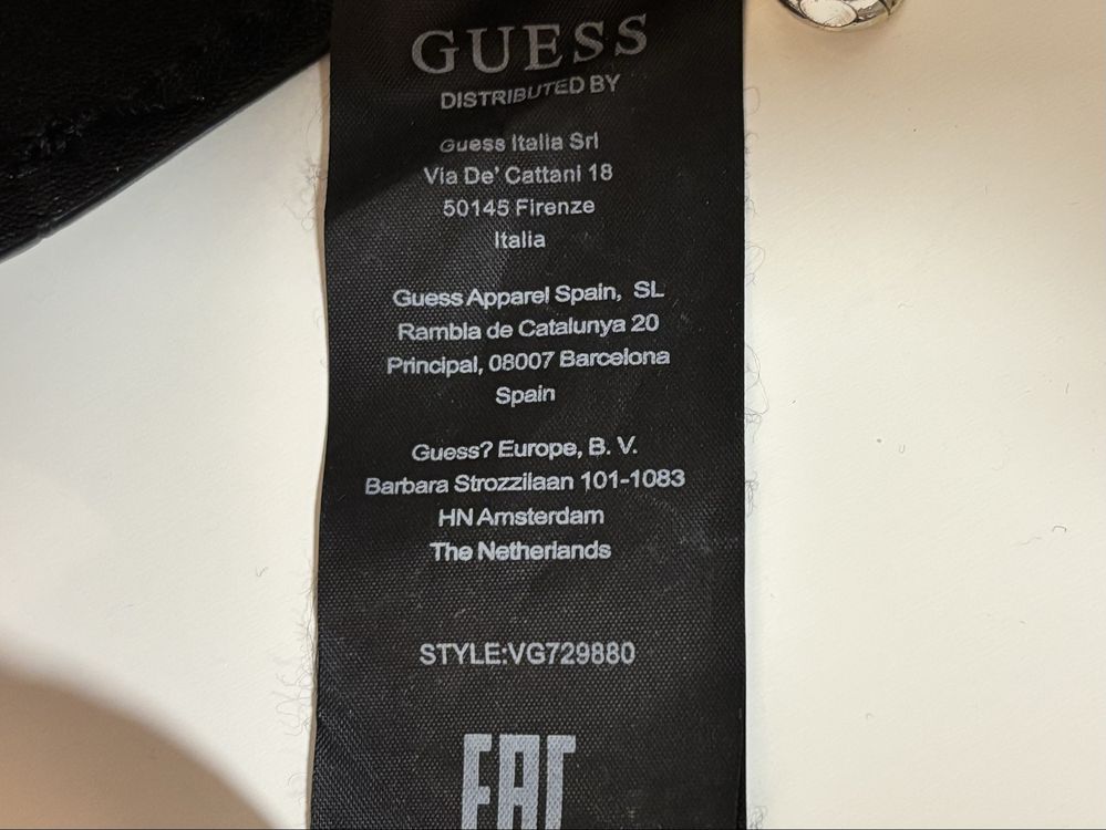 Мини дамска чанта Guess