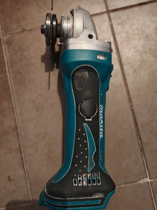 Makita DGA 452, 18. Ъглошашйф