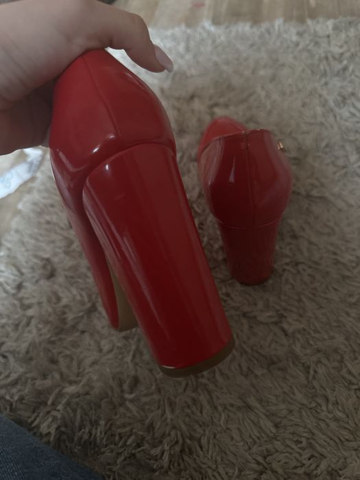 Токчета  Liu Jo