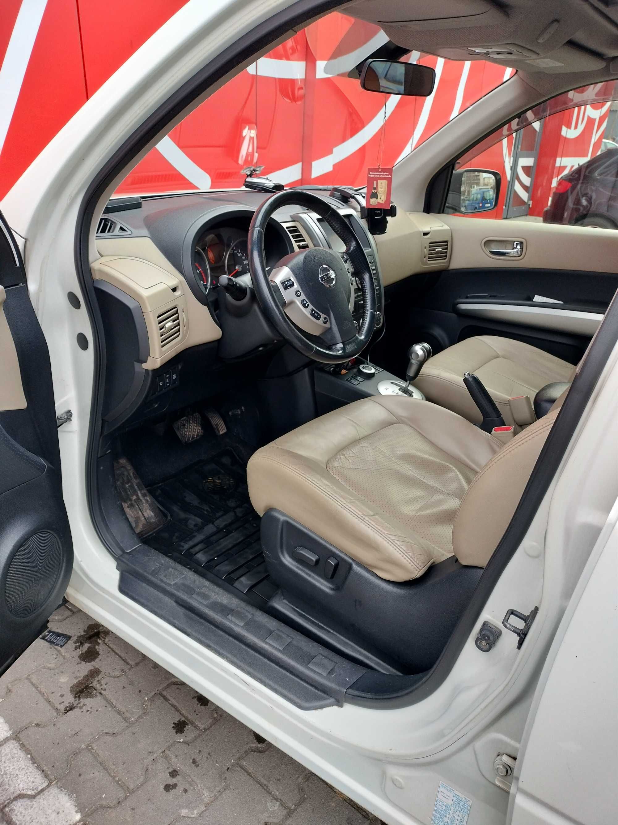 Nissan X-Trail T31, 2.0 dCi 4X4 Automat