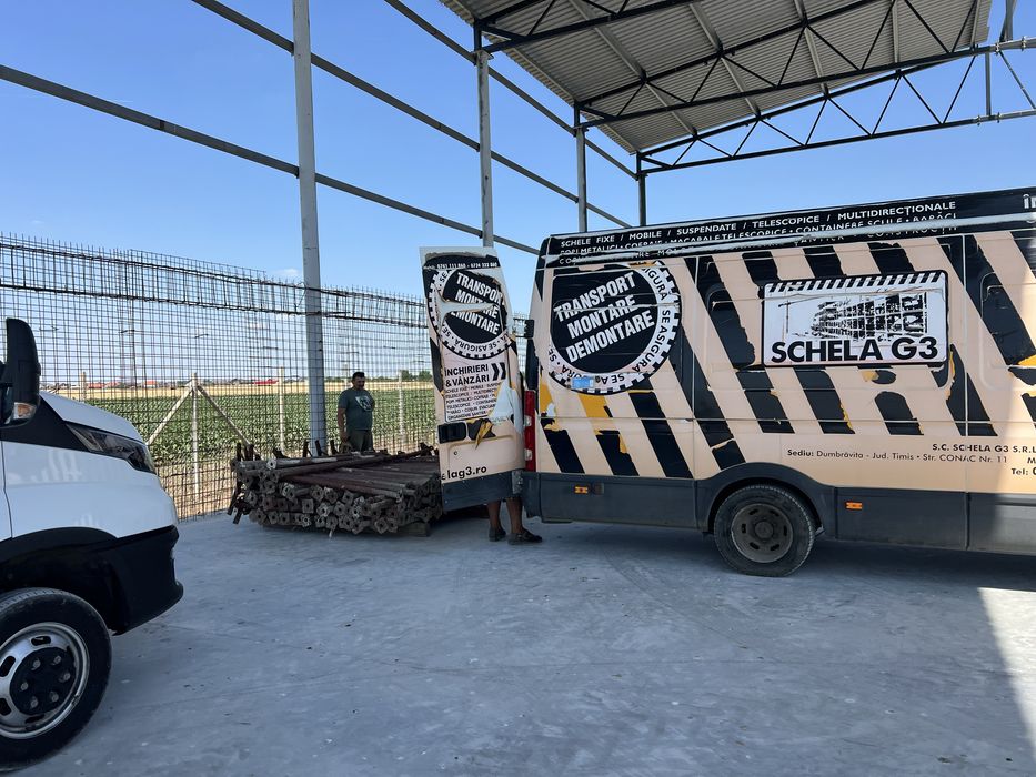 Transport Profesionist platforma cu macara si microbuz.