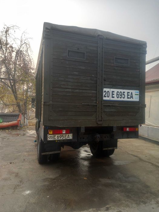 Зил сотилади 1986 йил