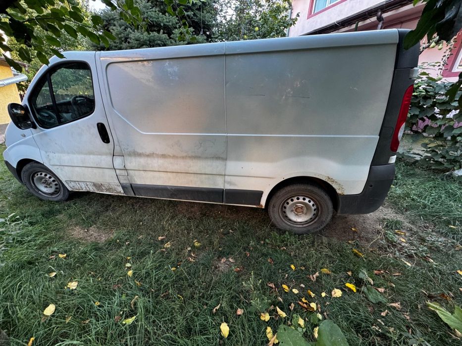 Renault Trafic autoutilitara 2008