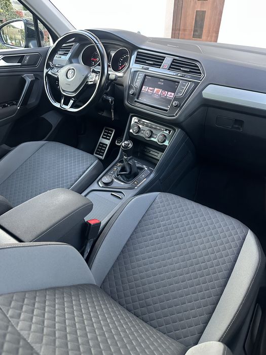 Volkswagen Tiguan 2.0 TDI Euro 6/4x4/Climatronic/Navigatie/Distronic