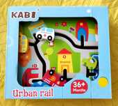 Дървена играчка с колички kabi urban rail