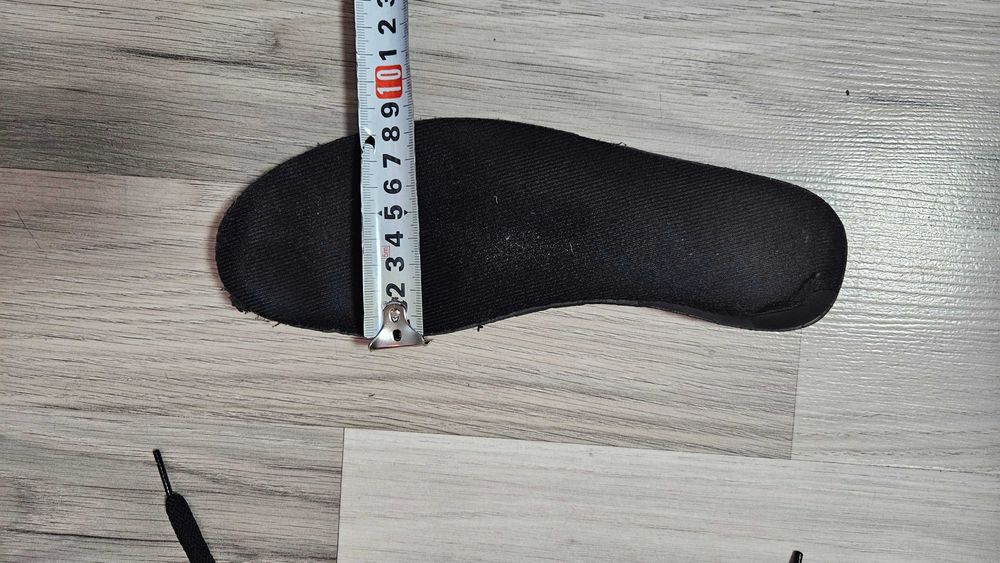 Детски обувки Nike Jordan 4 Yellow Thunder, 37ми номер