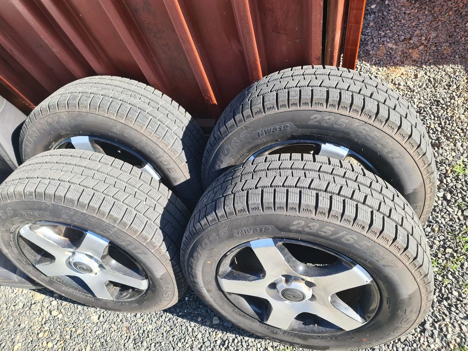 Jante aliaj originale Touareg r17 cauciucuri noi iarnă M+S 235/65/17