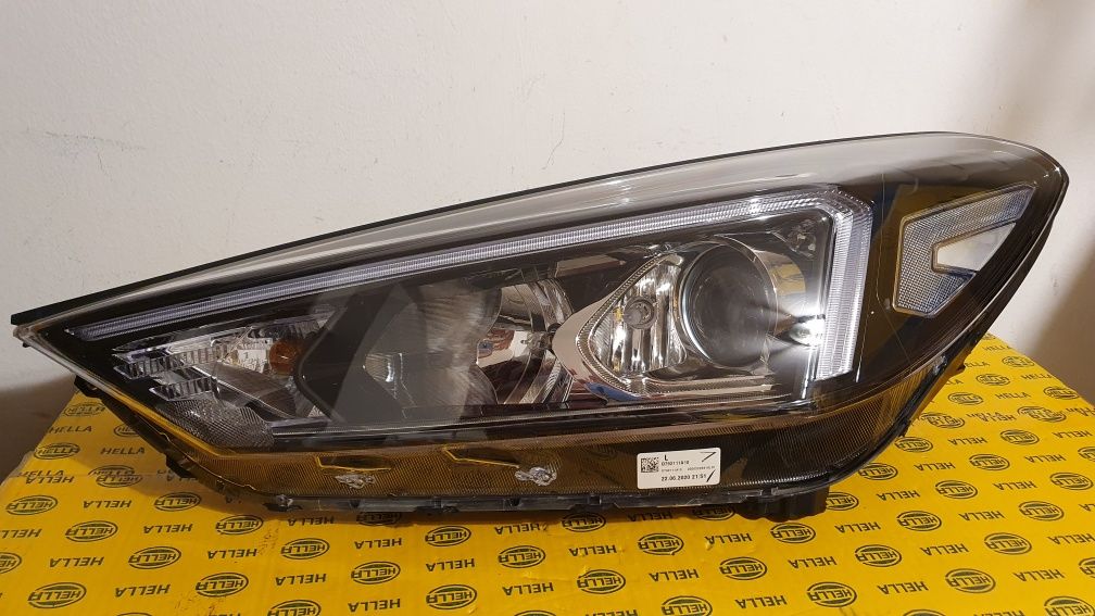 Far stanga Hyundai Tucson TL TLe led halogen 92101d7600