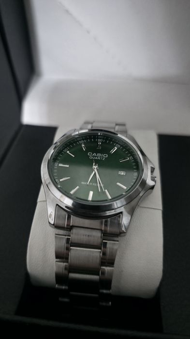 Часы от 4000 тг .