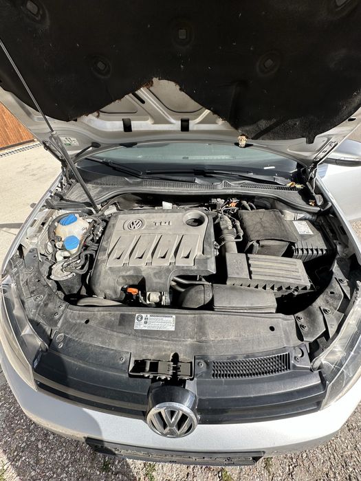 Vw Golf1.6TDI5скCAY На Части