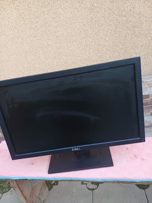 Продам маниторы, в отличном рабочем состоянии