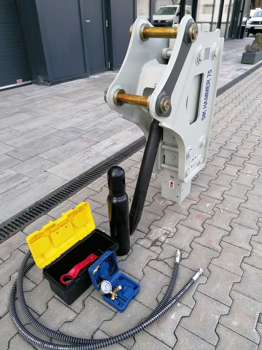 Picamer hidraulic pentru buldo buldoexcavator JCB Komatsu