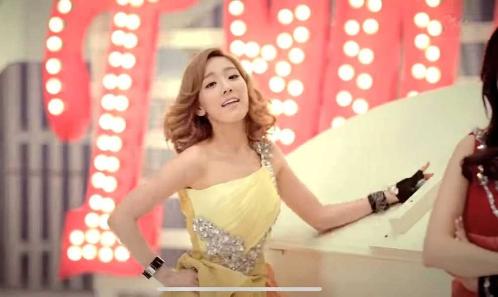 Красивое Платье из ателье на выпускной, K-pop стиль Twinkle, размер XS