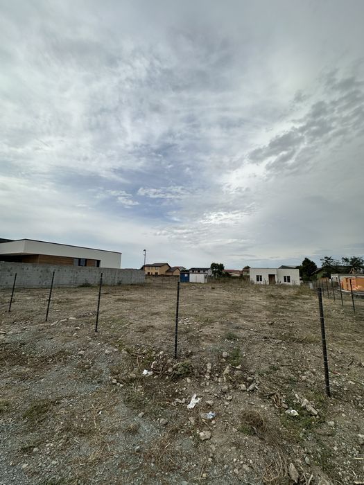 Teren de vanzare intravilan cumpana