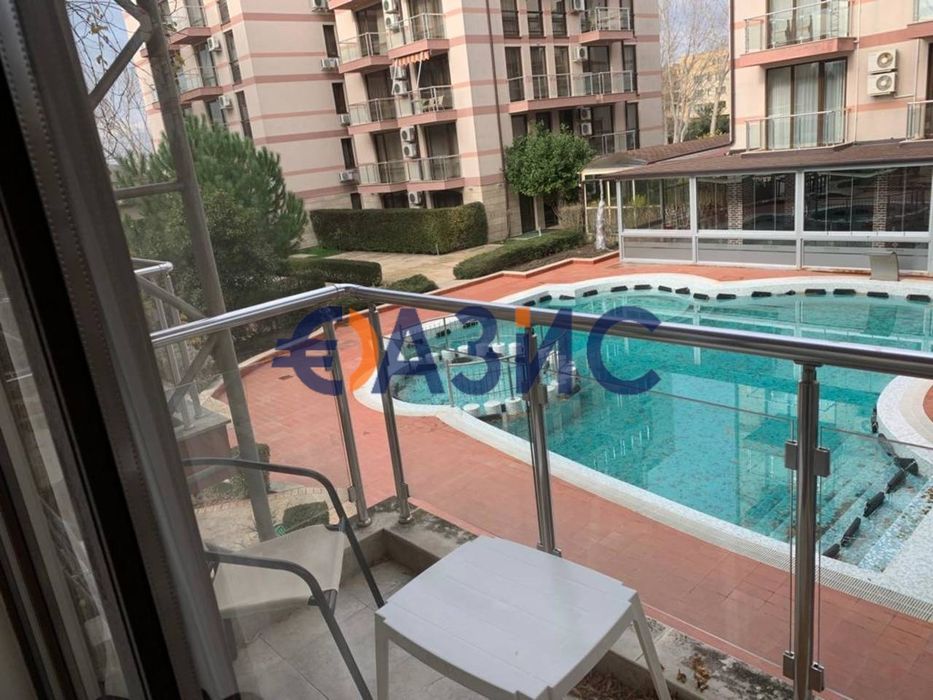 Продава се Едностаен апартамент в к.к. Слънчев бряг - 40 кв.м за 1323 €/кв.м - Снимка #11