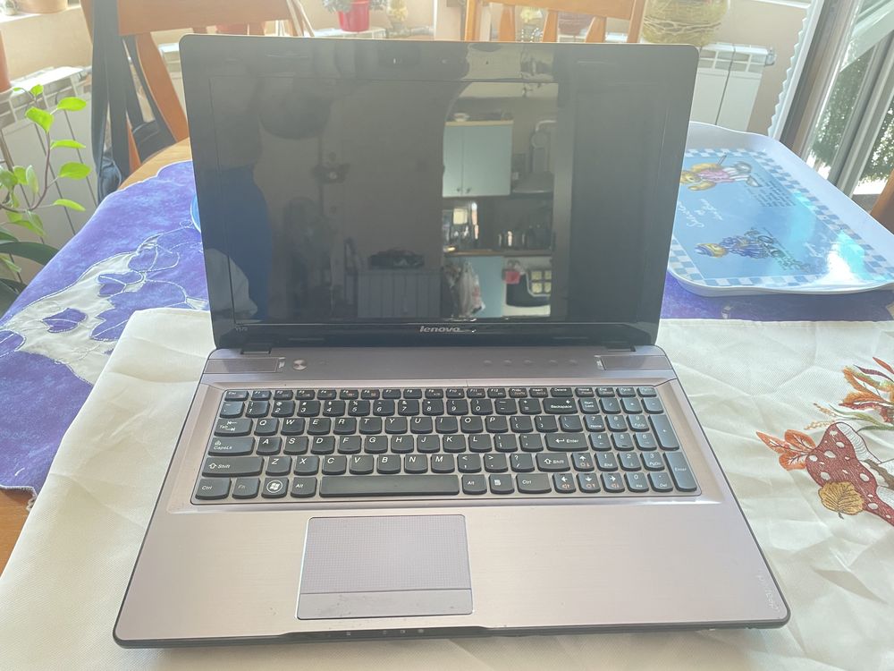 Lenovo IdeaPad Y570