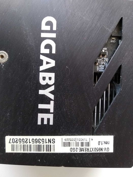 Видеокарта GIGABYTE 950 XTREME