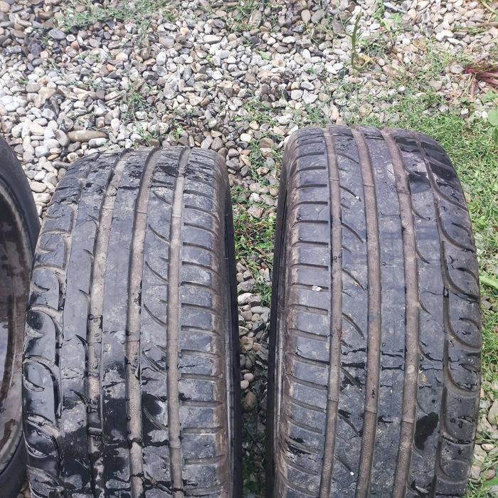 Vând jante aliaj originale Vw  R17 cu cauciucuri vara