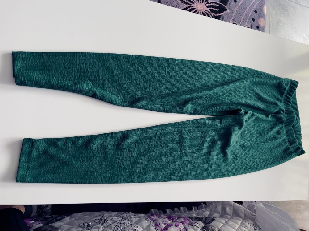 Разкошен Дамски Екип - S/M - рипс