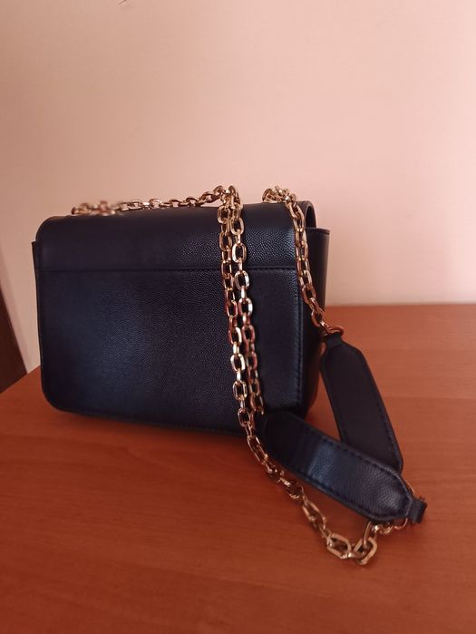 Оригинална чанта Tommy Hilfiger от 264лв на 109лв