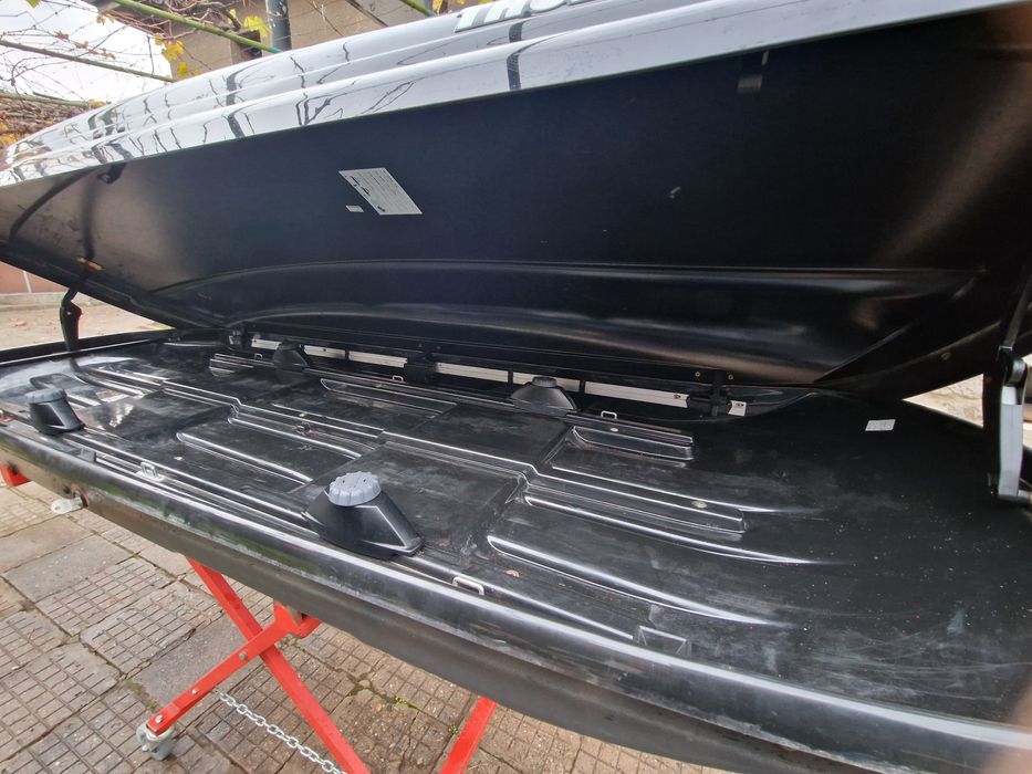 Багажник за автомобил Thule / автобокс