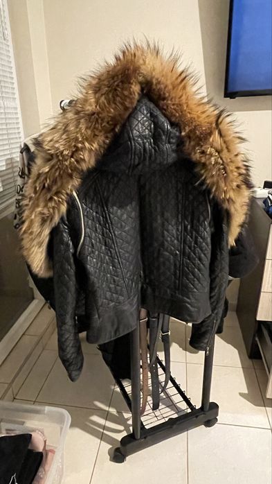 Дамско яке естествена кожа и косъм от лисица