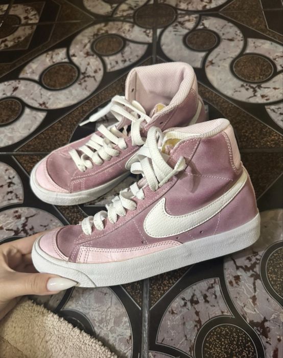Nike blazer mid roz