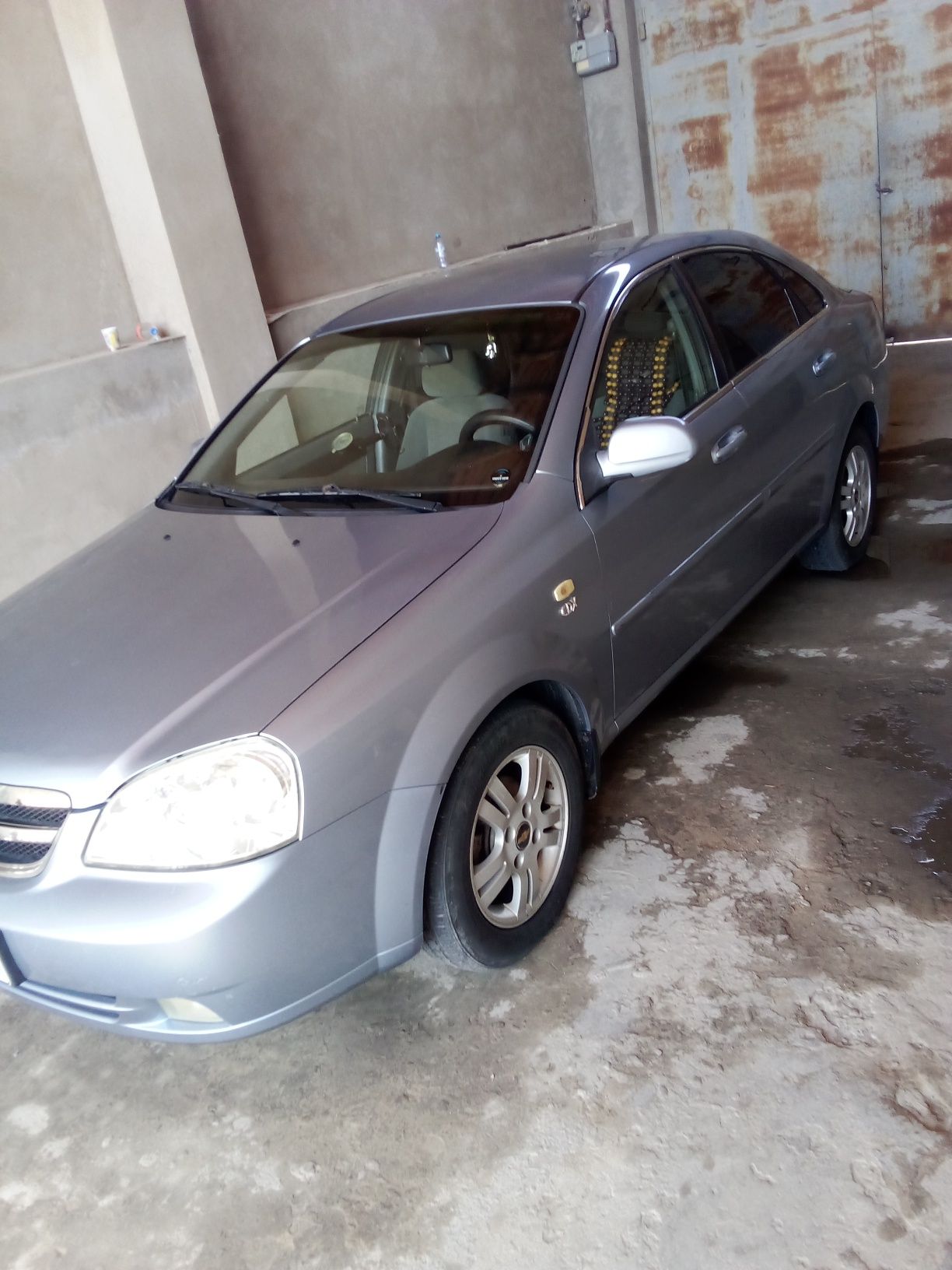 Lasetti 1.8 ediyal xolatda