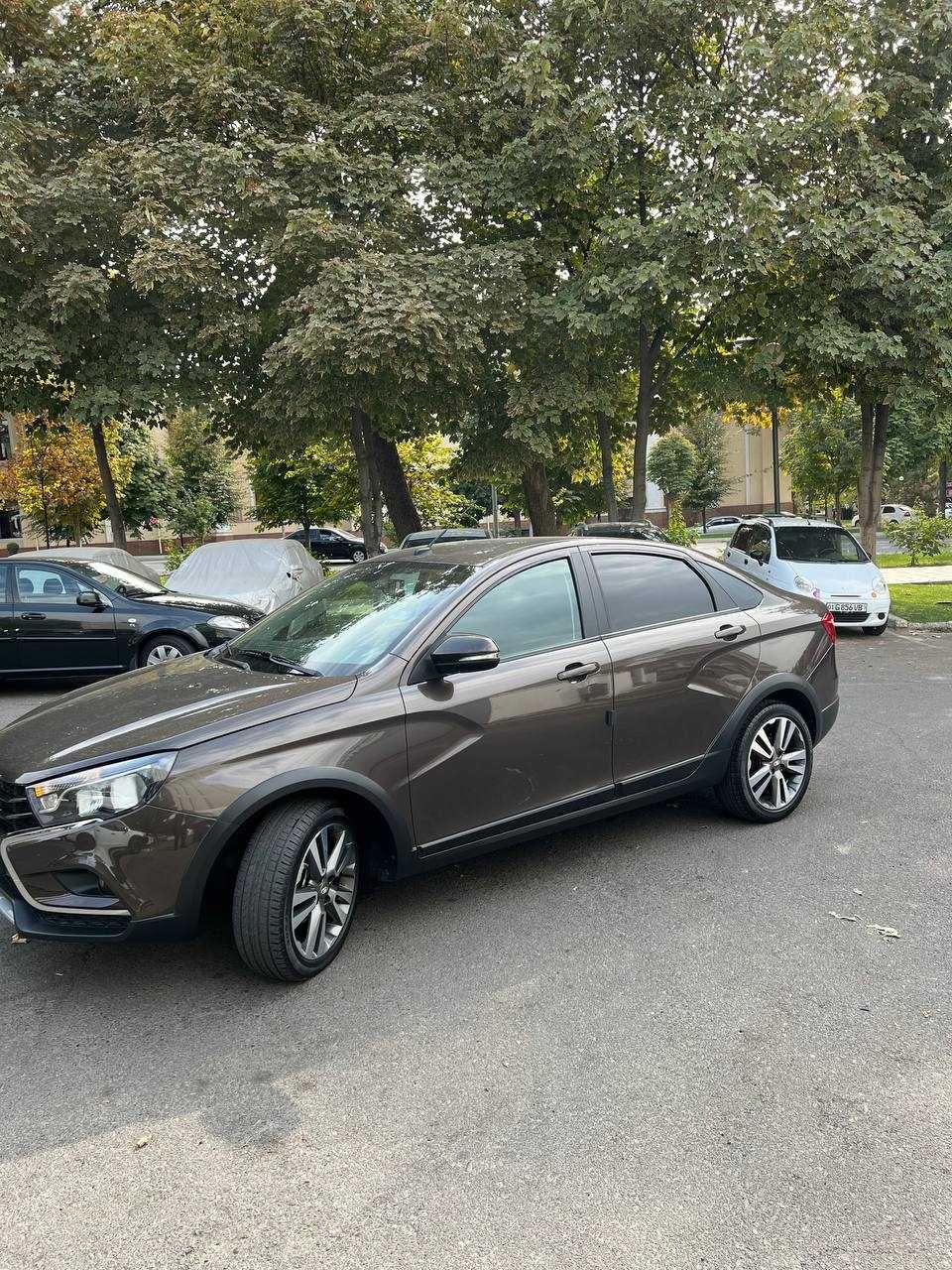 Lada vesta Holati alo