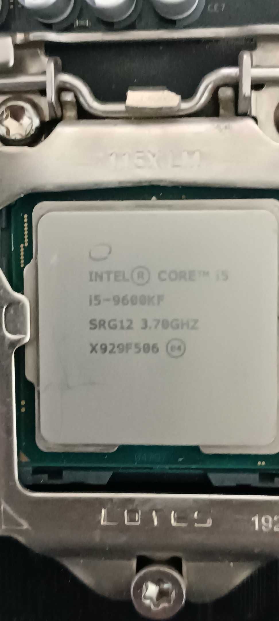 "ASRock z390 pro 4" "Core i5 9600kf"