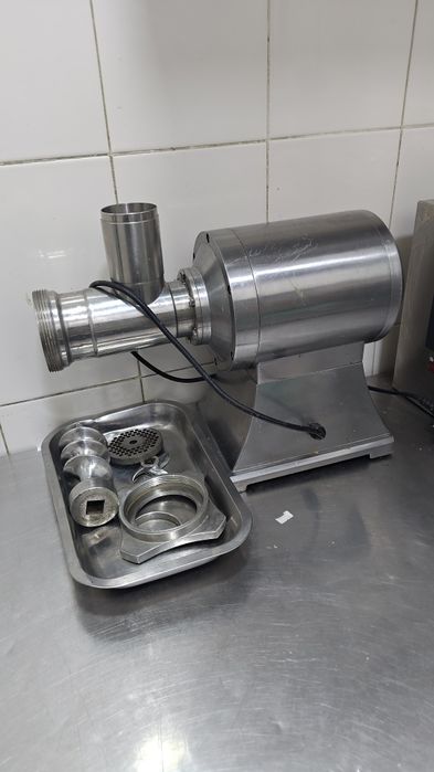 Мелкая техника для кафе, изгара, монстер, фритюры и тд