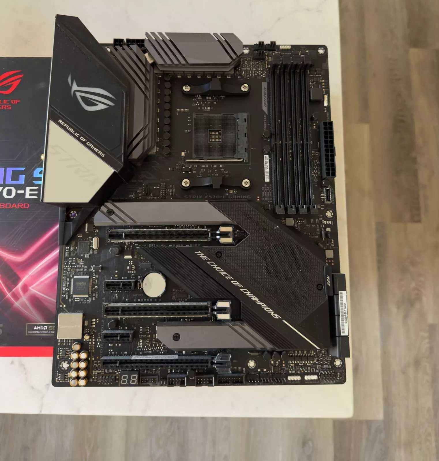 Дънна платка ASUS ROG Strix X570-E Gaming AM4