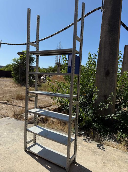 Sistem de rafturi modulare pentru arhivare si depozitare