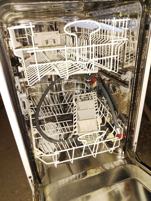 Съдомиялна машина