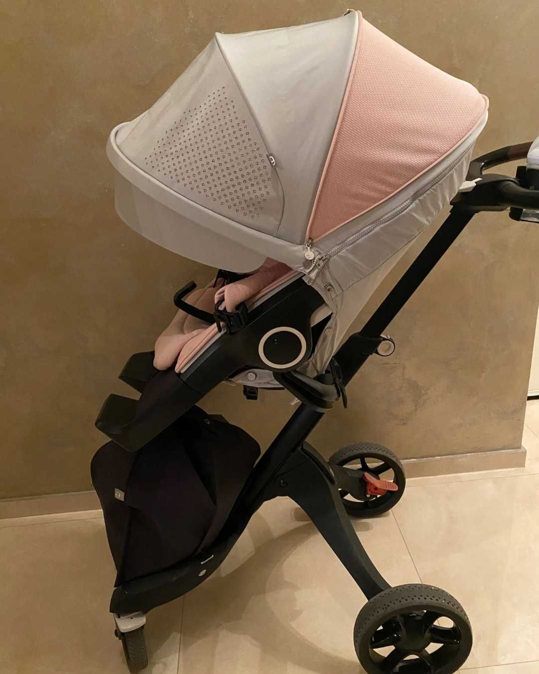 Количка за бебе Stokke V6