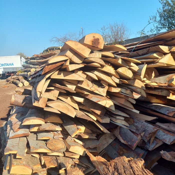 Lemne de foc margini la legatura fag și stejar