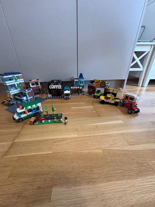 Lego Oras Magazin, Cafenea, Bloc, Tuning