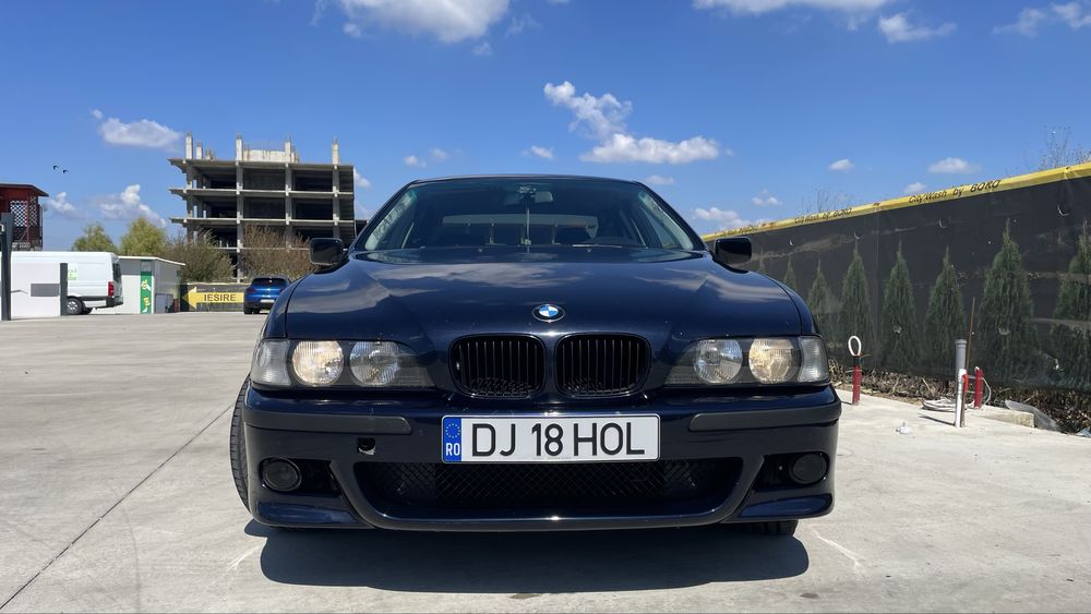 BMW E39 | 520ia