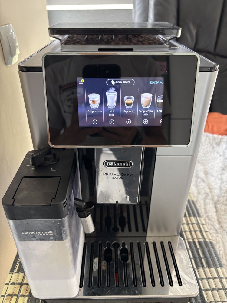 Delonghi PrimaDonna Soul