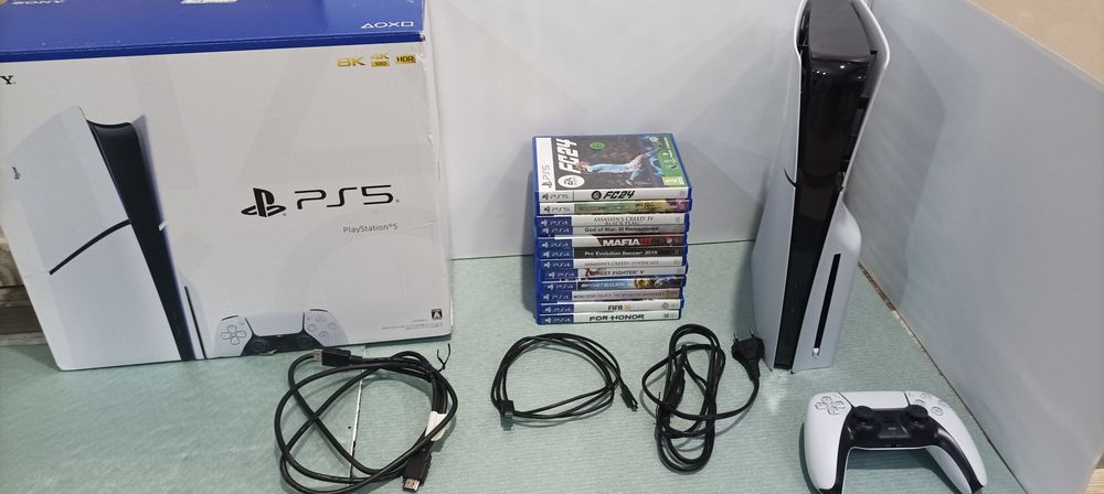 Playstation 5 slim, disk edition, 1Tb, dualsense controller