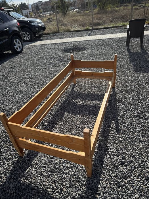 Масивно дървено чегло