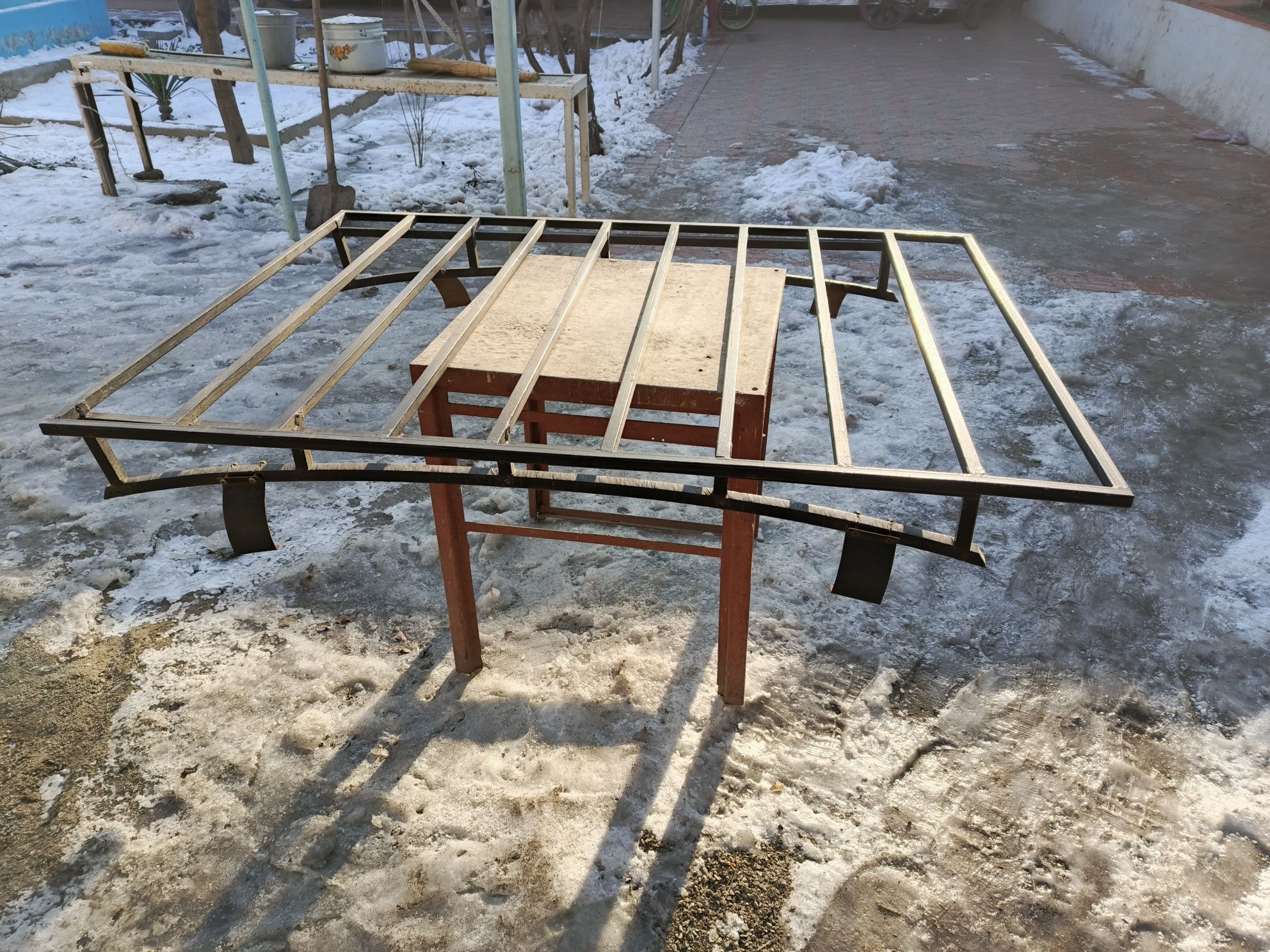 Авеога том багаж